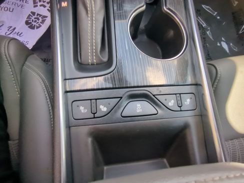 Used 2019 Chevrolet Impala LT w/ LT Convenience Package FWD image 19