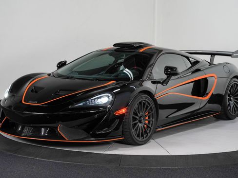 Used 2020 McLaren 620R image 6