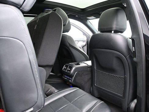 Used 2021 Mercedes-Benz GLS 580 4MATIC image 20
