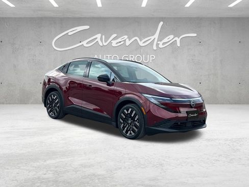 New 2026 Nissan Leaf Platinum+ FWD image 2