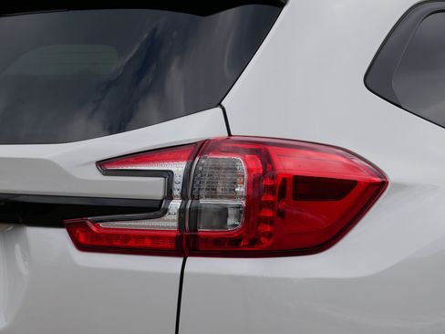 Used 2023 Subaru Ascent Onyx Edition Limited AWD/4WD image 18