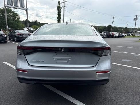 Used 2024 Honda Accord EX image 8