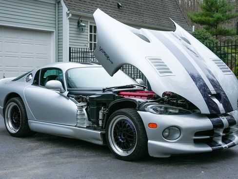 Used 1998 Dodge Viper GTS RWD image 16