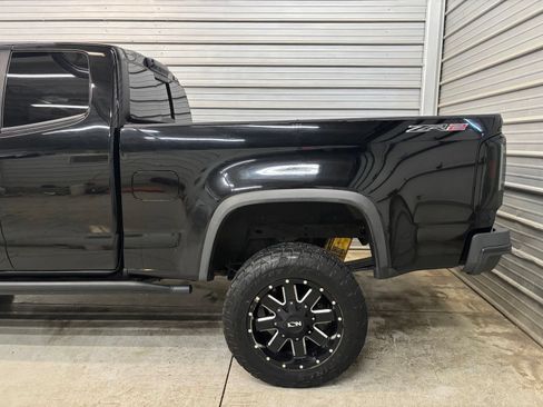 Used 2019 Chevrolet Colorado ZR2 AWD/4WD image 5