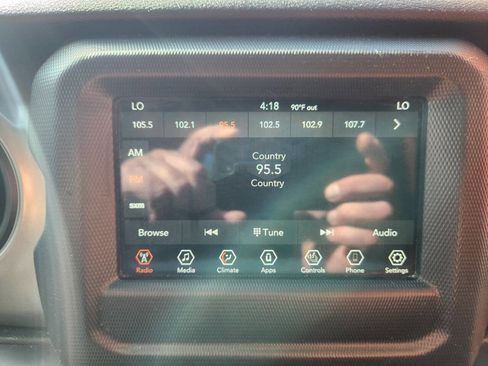 Used 2020 Jeep Gladiator Sport w/ Quick Order Package 24S image 22