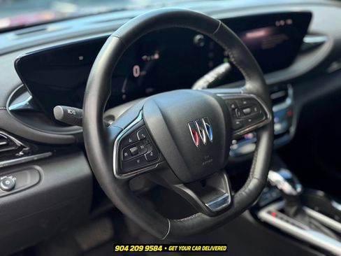 Used 2025 Buick Envista Preferred FWD image 14
