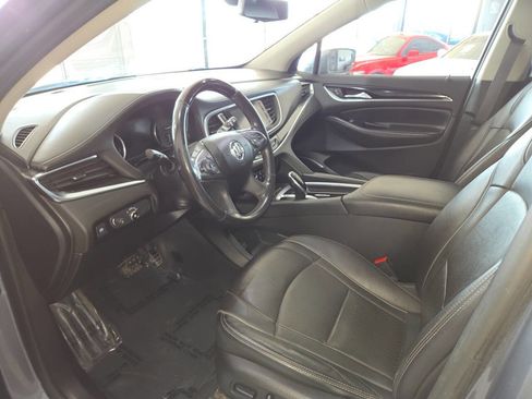 Used 2019 Buick Enclave Avenir w/ Avenir Technology Package AWD/4WD image 15