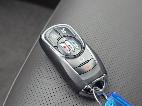 New 2026 Buick Envista Avenir image 31