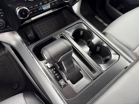 New 2025 Ford F150 Lariat w/ Equipment Group 501A Mid image 13