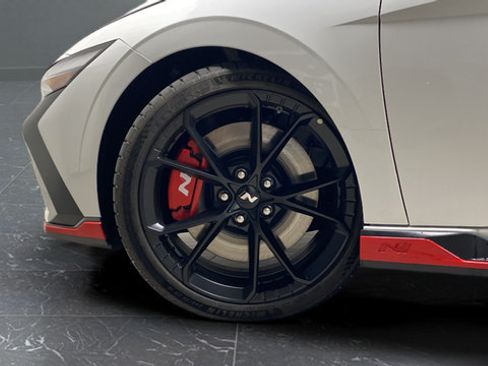 New 2026 Hyundai Elantra N FWD image 29
