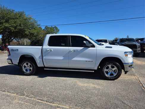 Used 2019 RAM 1500 Big Horn image 4