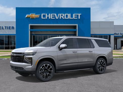 New 2026 Chevrolet Suburban RST w/ RST Capability Package AWD/4WD image 2