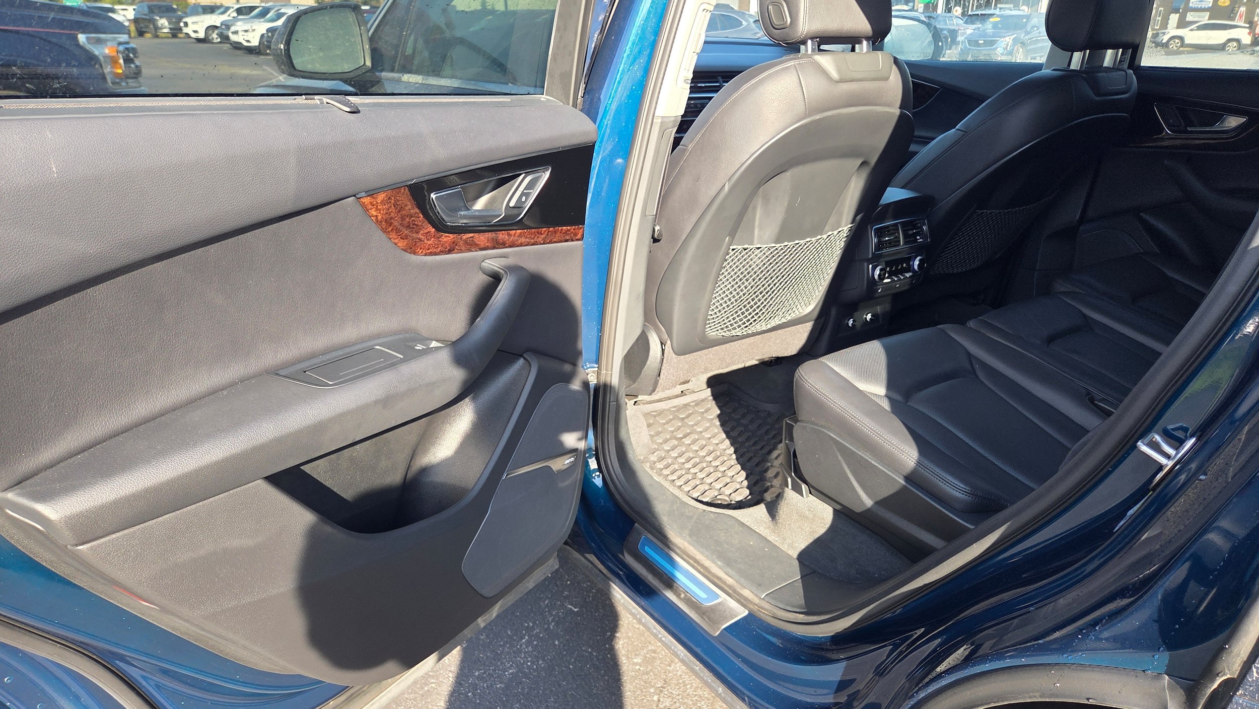 Used 2019 Audi Q7 3.0T Premium Plus AWD/4WD image 10