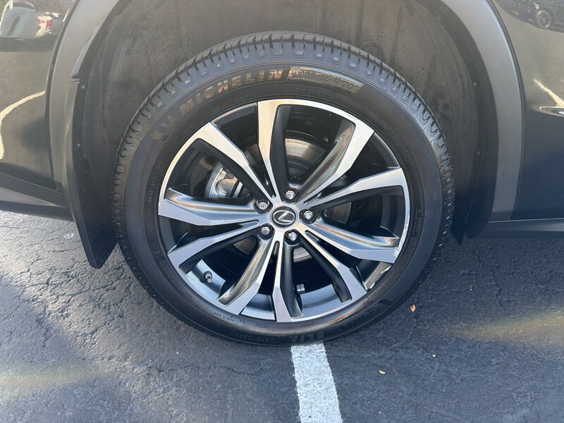 Used 2021 Lexus RX 350 AWD w/ Premium Package image 11