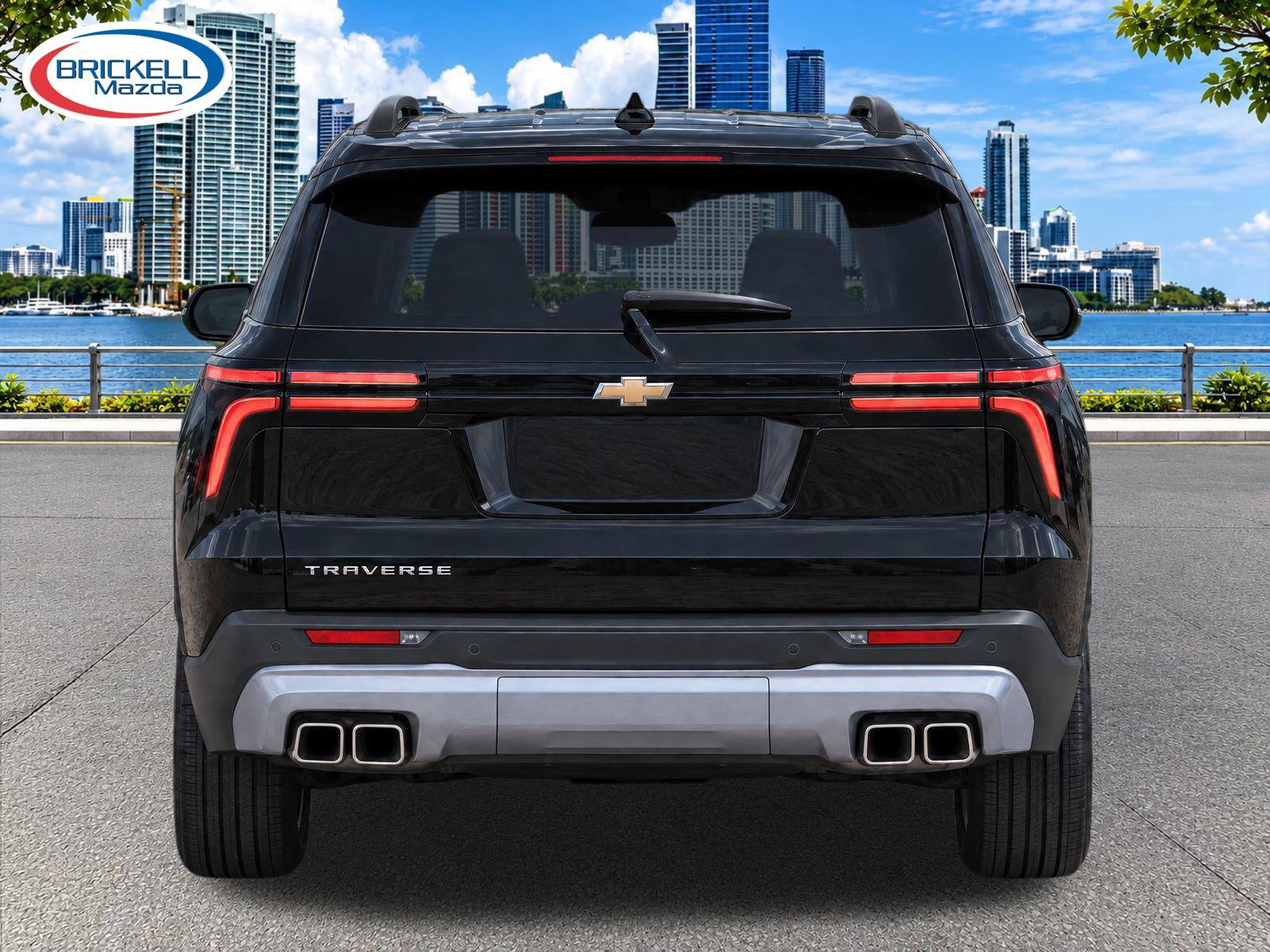 Used 2025 Chevrolet Traverse LT FWD image 7
