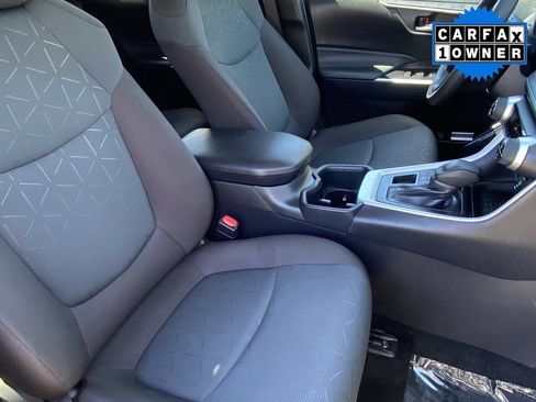 Certified 2025 Toyota RAV4 XLE w/ Convenience Package image 16