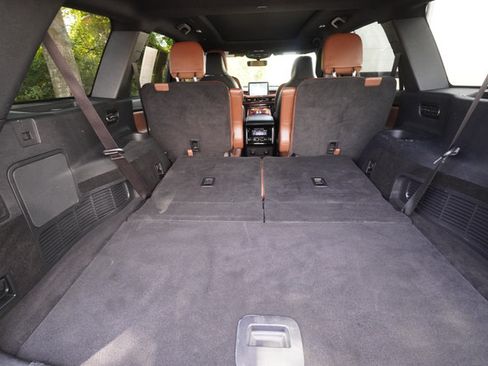 Used 2024 Lincoln Aviator Reserve w/ Equipment Group 201A RWD image 28