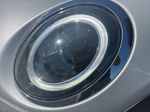 Used 2023 MINI Cooper 2-Door Hardtop FWD image 5