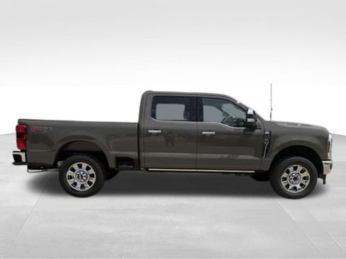 New 2026 Ford F250 Lariat w/ Lariat Premium Package AWD/4WD image 21