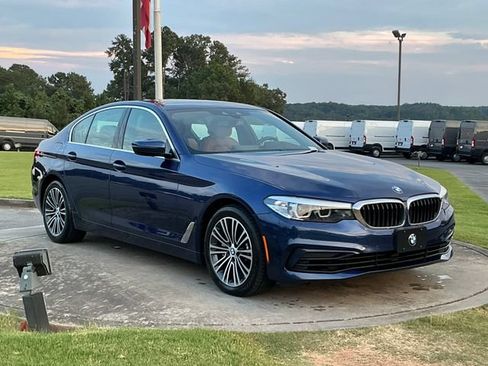Used 2019 BMW 540i xDrive w/ Convenience Package AWD/4WD image 9