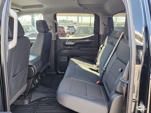 New 2026 GMC Sierra 1500 Elevation w/ LPO, Elevation Black Package AWD/4WD image 41