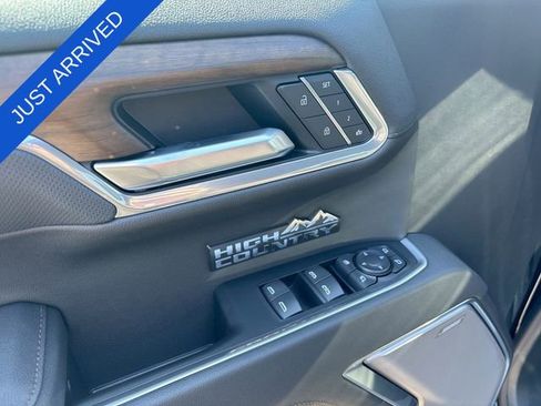New 2026 Chevrolet Silverado 1500 High Country AWD/4WD image 13