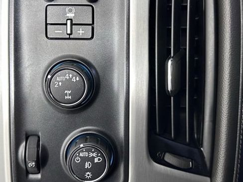 Used 2017 GMC Sierra 1500 SLT w/ SLT Preferred Package image 15