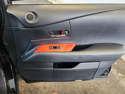 Used 2011 Lexus RX 350 AWD image 16