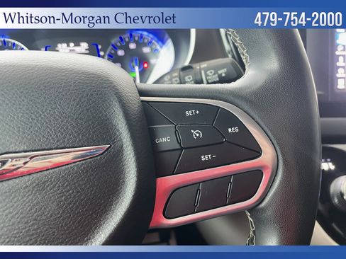 Used 2022 Chrysler Voyager LX image 17