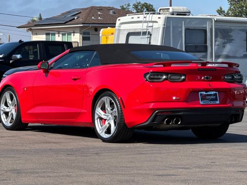 Used 2019 Chevrolet Camaro SS image 6