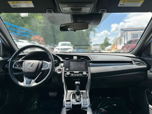 Used 2020 Honda Civic Sport image 10