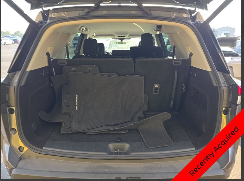 Certified 2025 Nissan Pathfinder SV AWD/4WD image 11