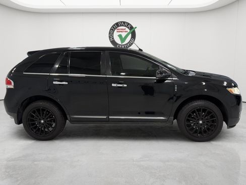 Used 2015 Lincoln MKX FWD w/ Equipment Group 101A image 6