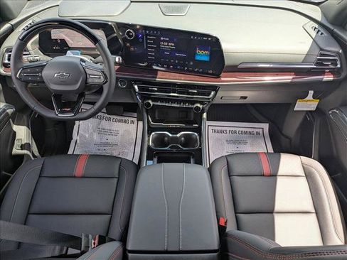 New 2026 Chevrolet Traverse RS w/ LPO, Floor Liner Package AWD/4WD image 14