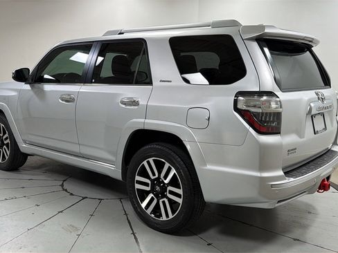 Used 2017 Toyota 4Runner Limited image 7