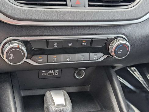 Used 2020 Nissan Altima 2.5 S FWD image 21