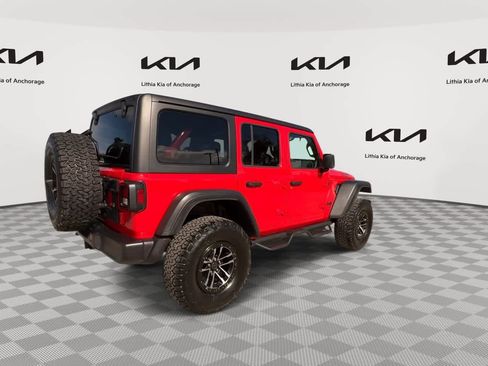 Used 2026 Jeep Wrangler Unlimited Sport AWD/4WD image 8