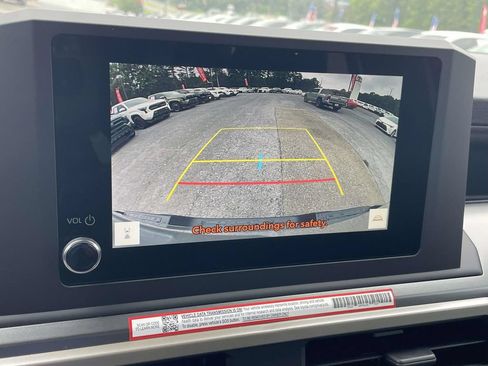 Used 2026 Toyota Tacoma SR5 AWD/4WD image 18