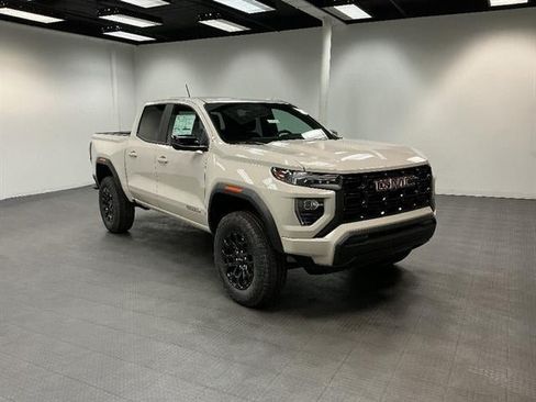 New 2026 GMC Canyon Elevation RWD image 7