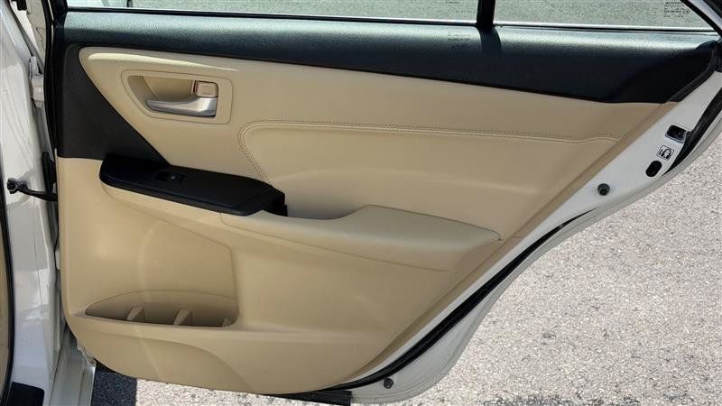 Used 2015 Toyota Camry XLE FWD image 49
