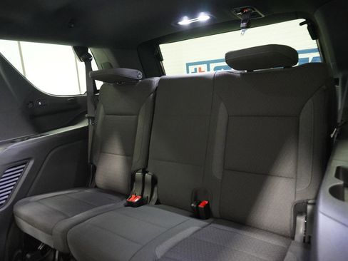 New 2026 Chevrolet Tahoe LS image 38