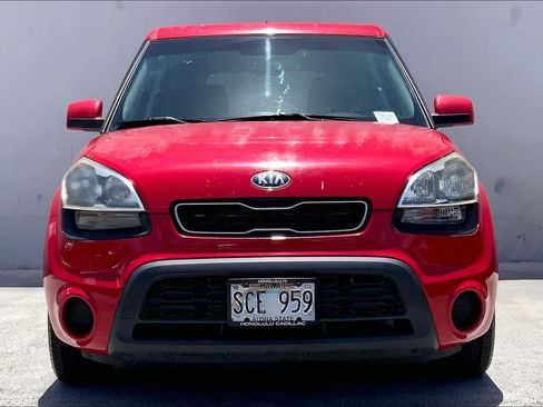 Used 2013 Kia Soul FWD image 6