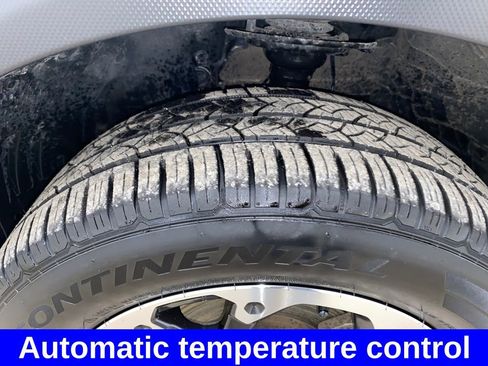 Certified 2023 Subaru Crosstrek 2.0i Premium image 13