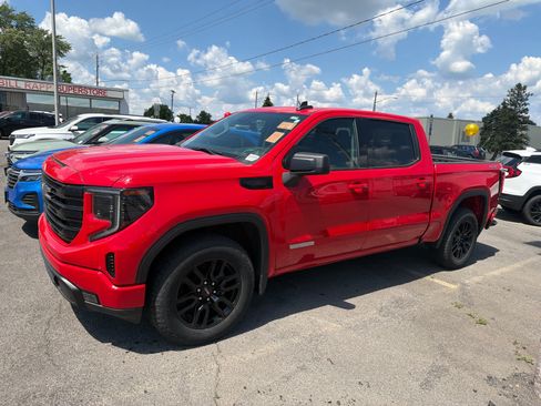 Used 2024 GMC Sierra 1500 Elevation AWD/4WD image 13