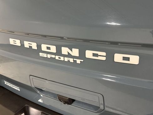 Used 2022 Ford Bronco Sport Outer Banks w/ Tech Package AWD/4WD image 25
