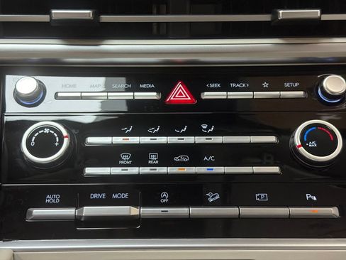 New 2027 Hyundai Santa Fe SE FWD image 16