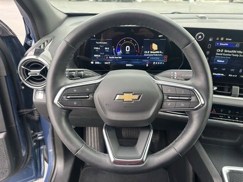 Certified 2025 Chevrolet Equinox LT image 6