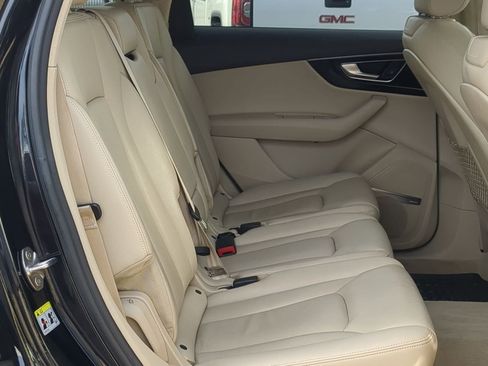 Used 2018 Audi Q7 3.0T Premium Plus image 20