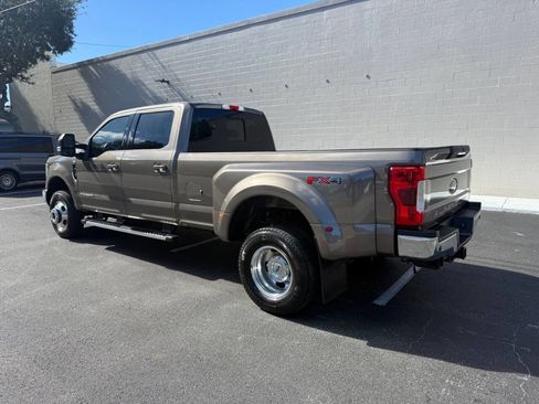 Used 2019 Ford F350 Lariat w/ Lariat Ultimate Package image 17
