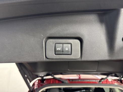 Certified 2023 Nissan Rogue SL w/ SL Premium Package AWD/4WD image 37